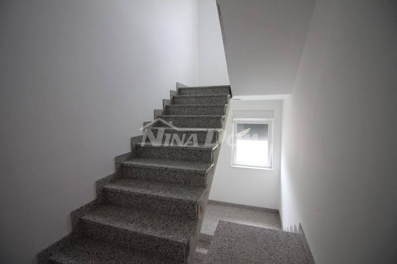 Newly built three-room apartments 150 meters from the sea. - 3