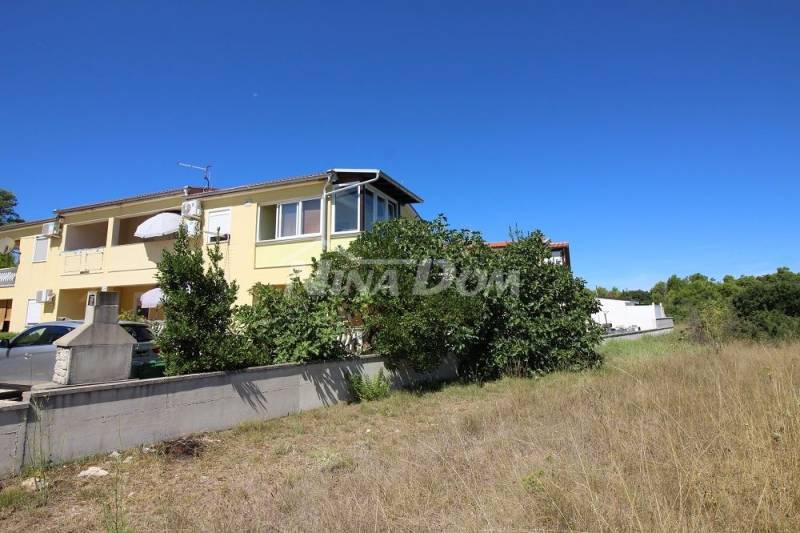 Apartment on the south side of the island of Vira, close to the center - 3