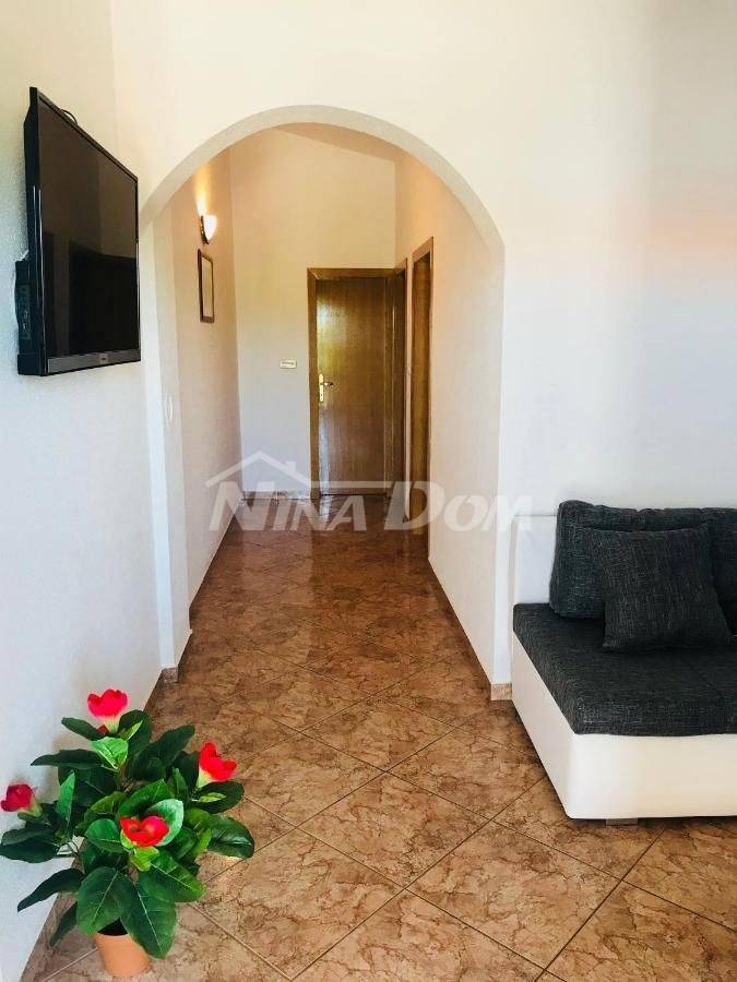 Apartman u prizemlju, uređenom okućnicom - 15