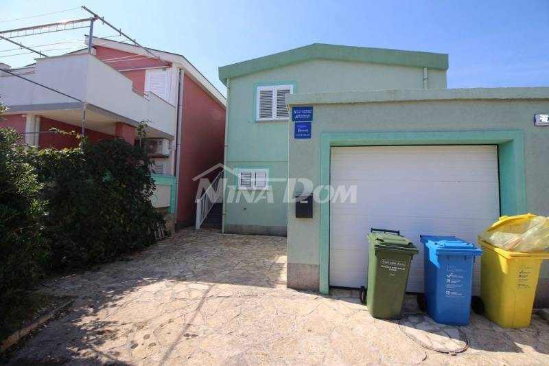 Three-room apartment with garage - 11