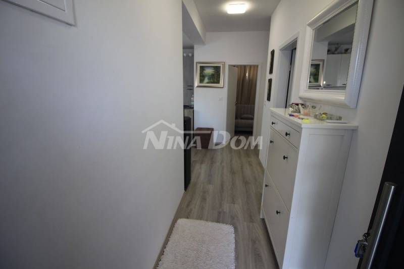 Apartman u prizemlju s pomoćnim objektom. - 4