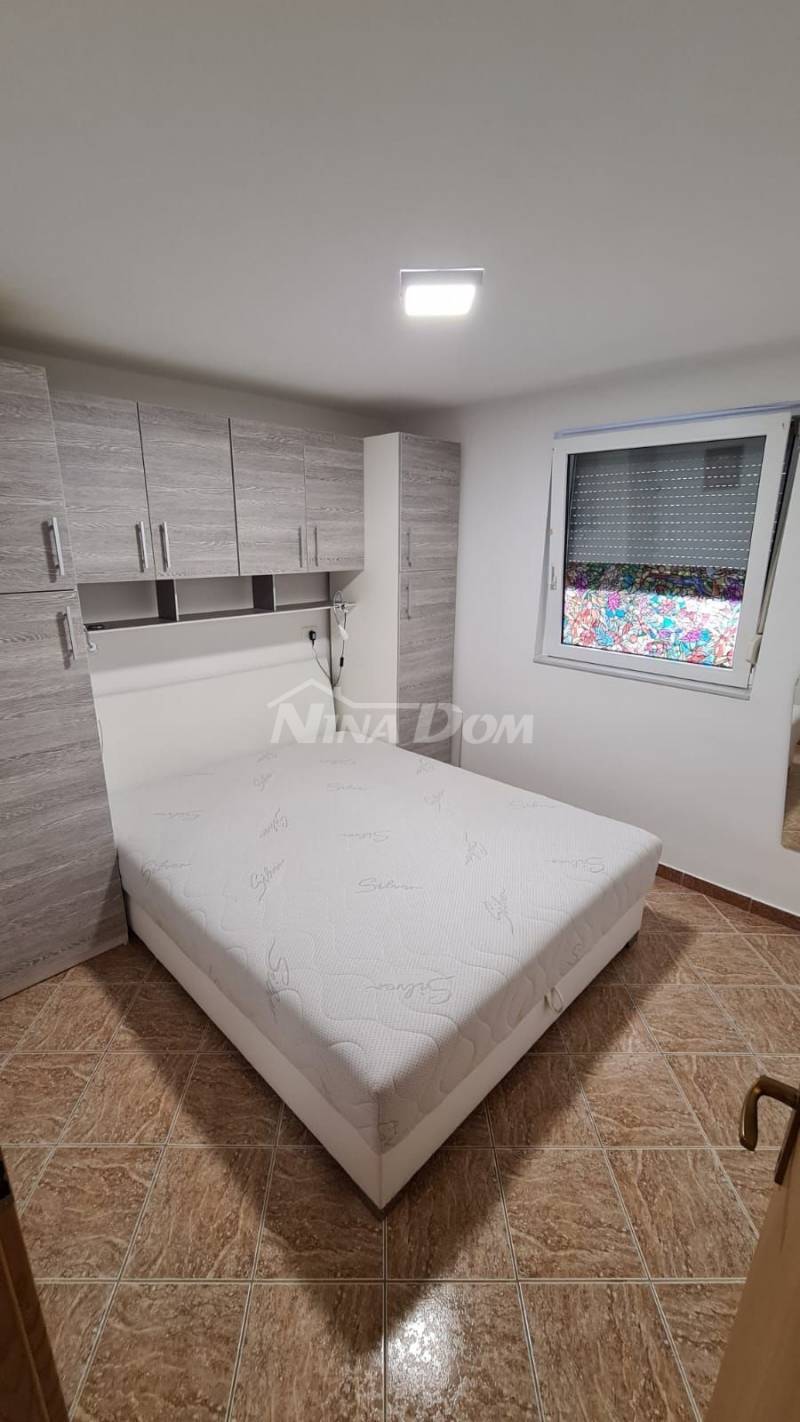 Apartman u prizemlju 100 metara do mora. - 7