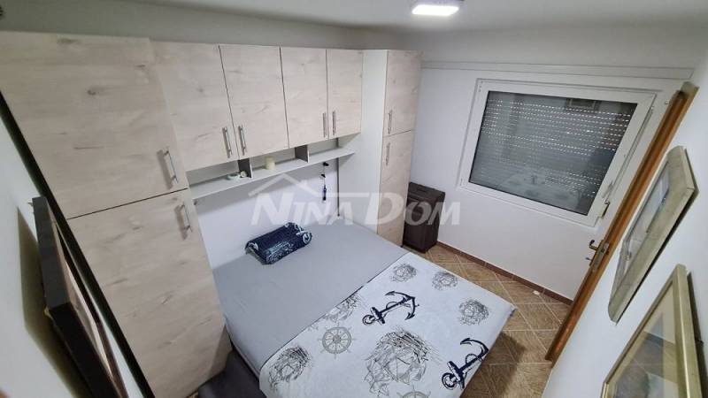 Apartman u prizemlju 100 metara do mora. - 8