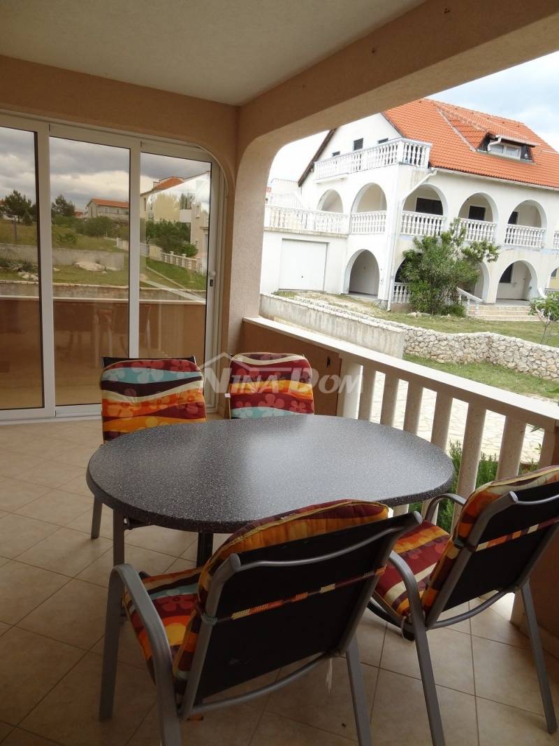 Apartment on the ground floor, south side of the island of Vir, quiet and peaceful part of the island of Vir - 12