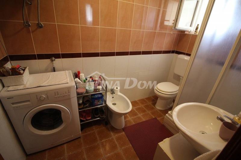 Južná strana ostrova Vir, apartmán na prízemí. - 10