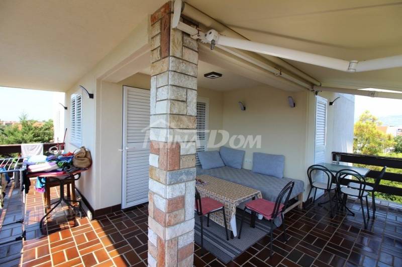 Apartman drugi kat 68.86 m2 stambenog prostora. trosoban - 9