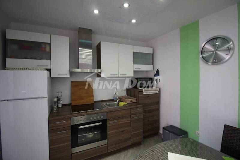 Apartman prizemlje s garažom i dva parkirna mjesta. - 7