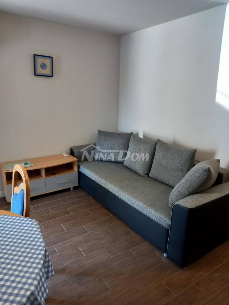 Apartmán na prízemí, 200 metrov od mora a pláže. - 3