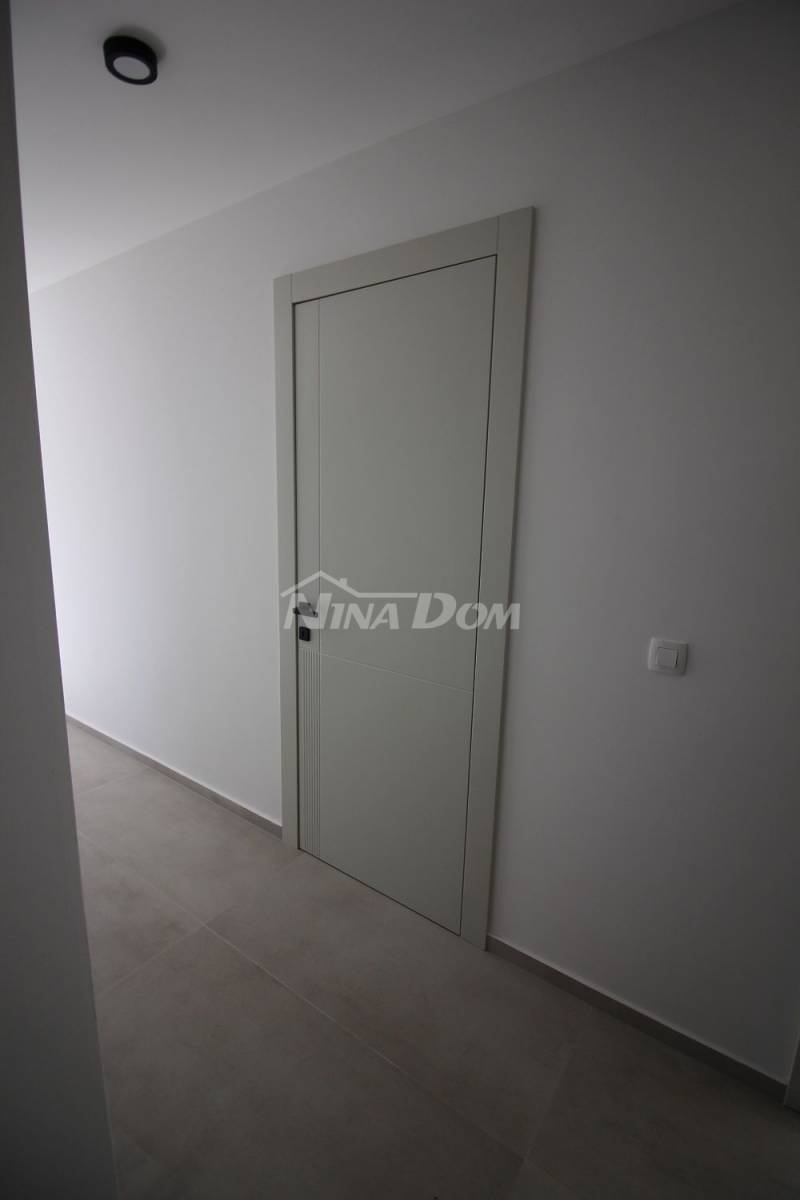 Novogradnja, lijepo uređeni apartmani južna strana - 8