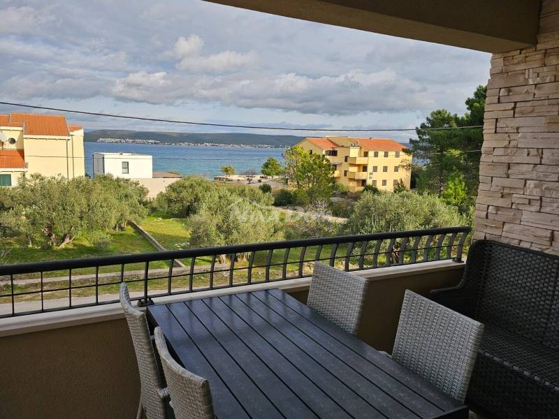 Apartment 100m from the beach on Pašman - 1