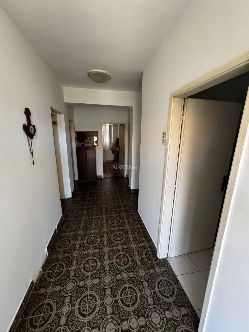 Apartmanska kuća Privlaka - centar mjesta - 300m od mora - 6