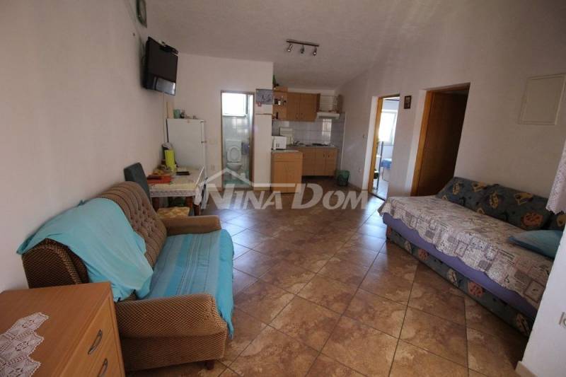 Apartmánový dom 400 metrov od mora - 5