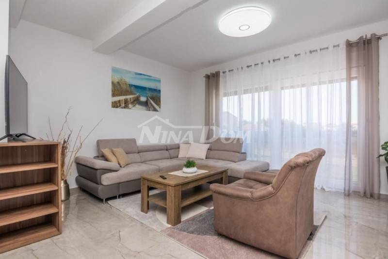 Apartmánový dom 150 metrov od mora - 4