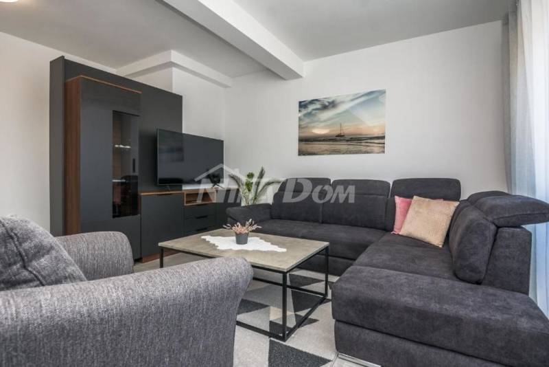 Apartmánový dom 150 metrov od mora - 14