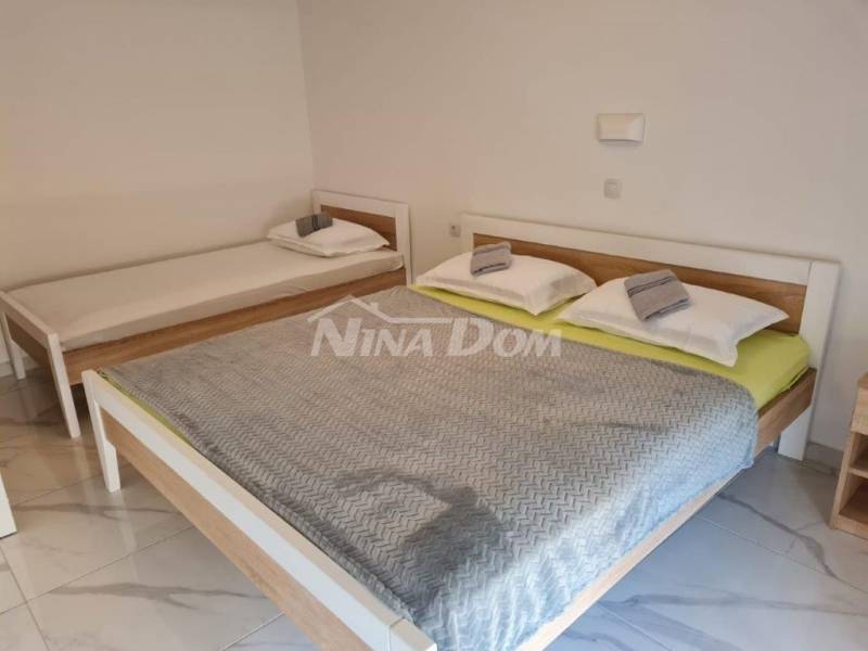 Južná strana, 4 apartmány, 100 metrov od pláže - 13