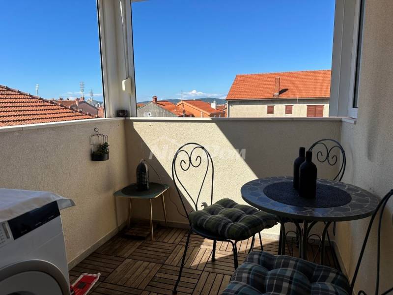 A modern two-room apartment with a roof terrace - 2