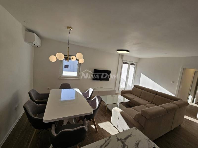 Put Petrića, renovated two-bedroom apartment on the first floor - 2