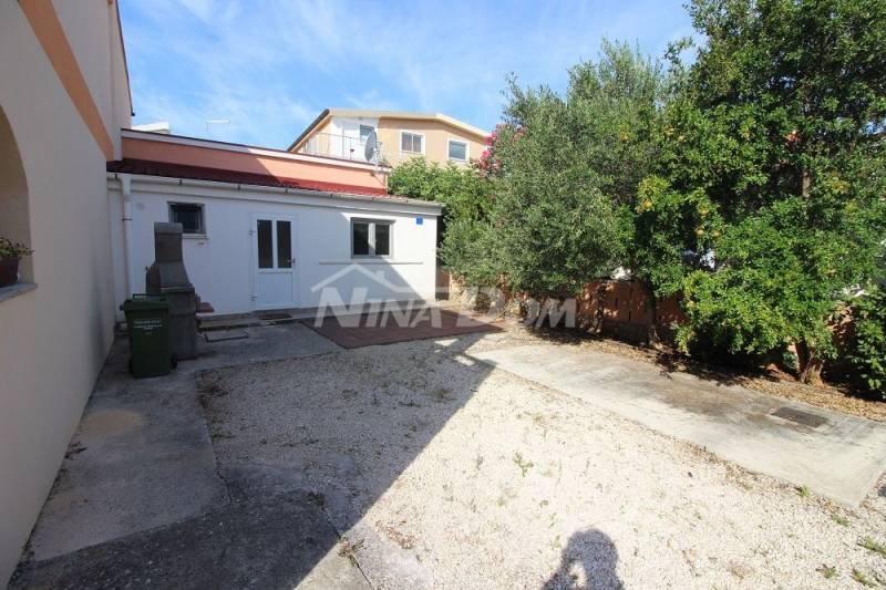 Ground floor with a yard 50 meters from the beach - 2