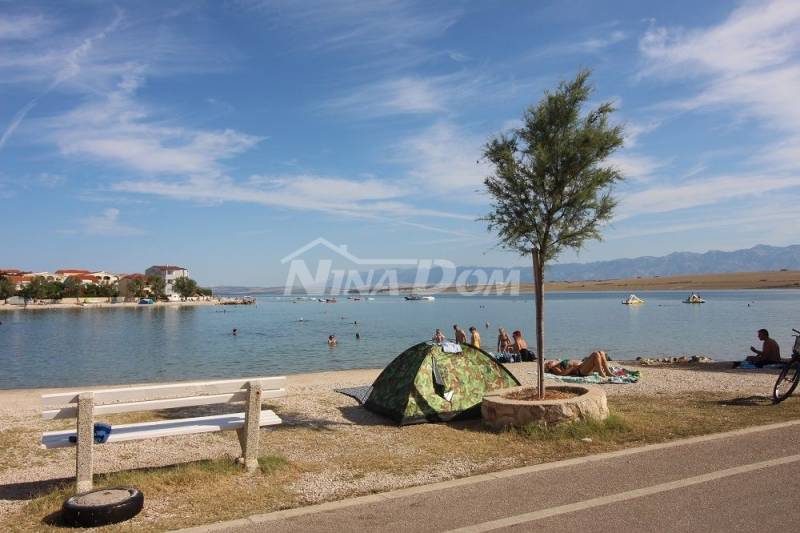 Prizemnica s dvorištem 50 metara od plaže - 15