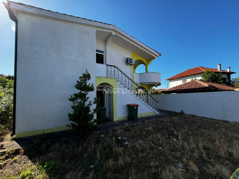 SEMI-DETACHED HOUSE PRIVLAKA - 300 M FROM THE SEA - 2