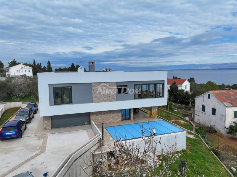 Luxury villa in a quiet location on the island of Ugljan - 4