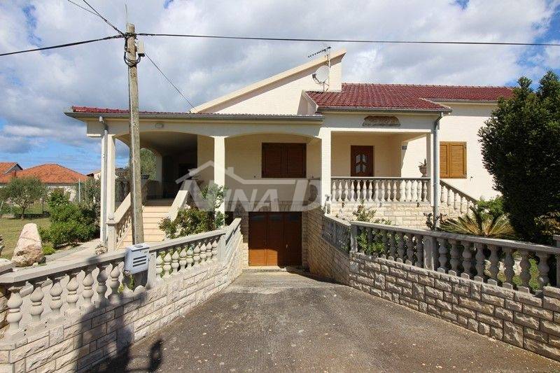 Sukošan family house, large yard - 3