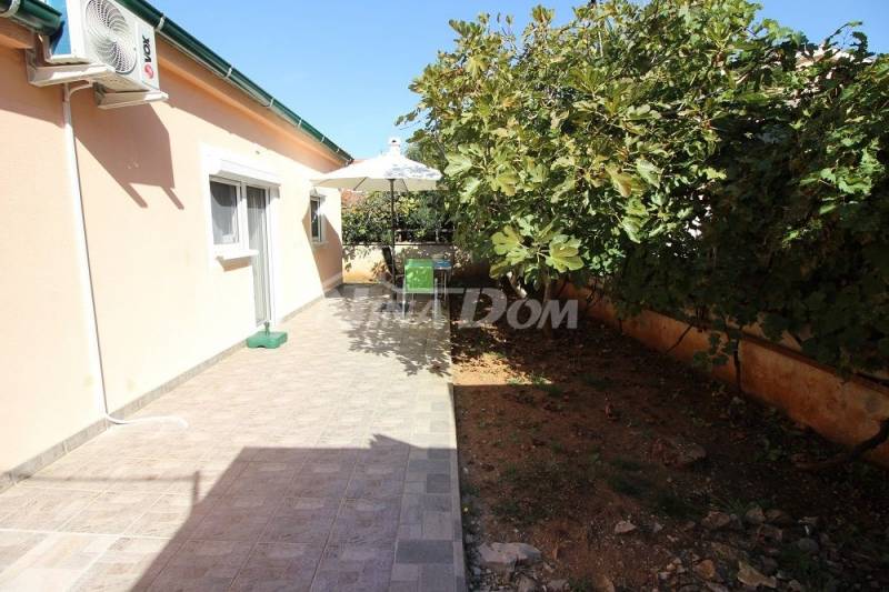 One-story house with garage, second row to the sea - 13