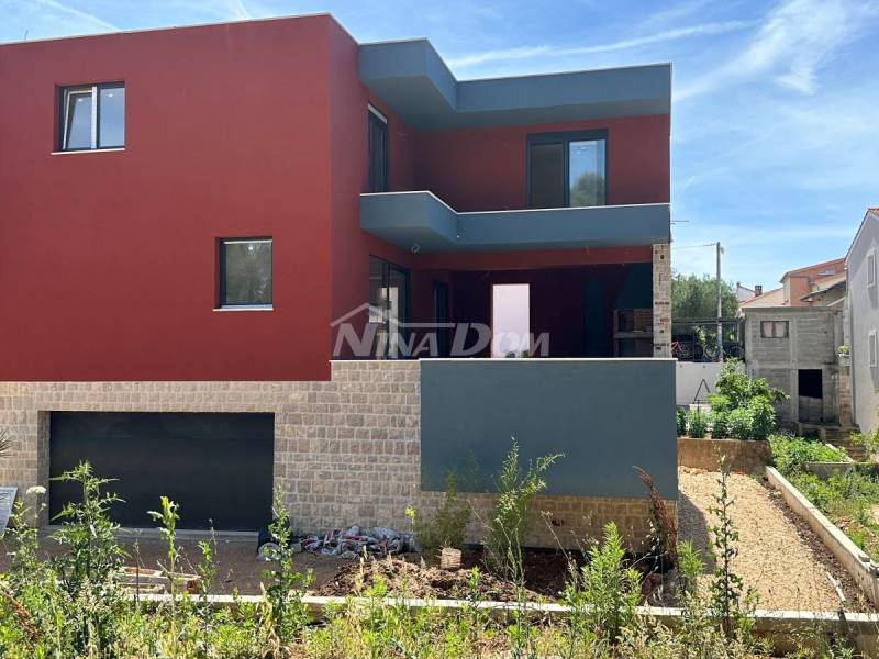 Family house with swimming pool for sale in Zadar - quiet location - 2