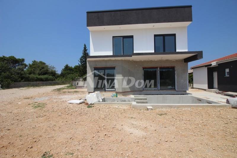 House with swimming pool, 500 meters to the sea (under construction) - 1