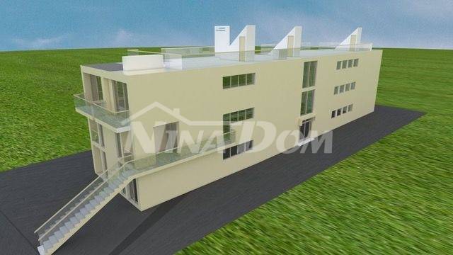 BUILDING LAND WITH PERMIT - 50M FROM THE SEA - 7 APARTMENTS - 2