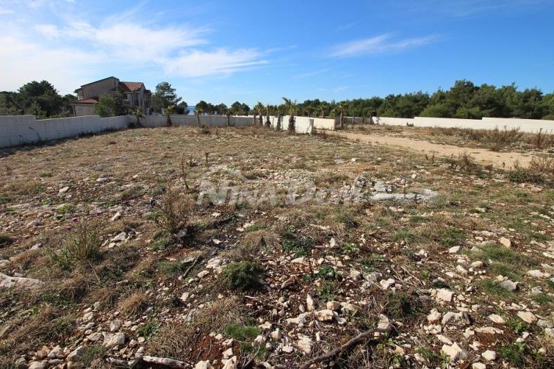 Građevinsko zemljište (potrebna izrada UPU plana)južna strana Vira - 2