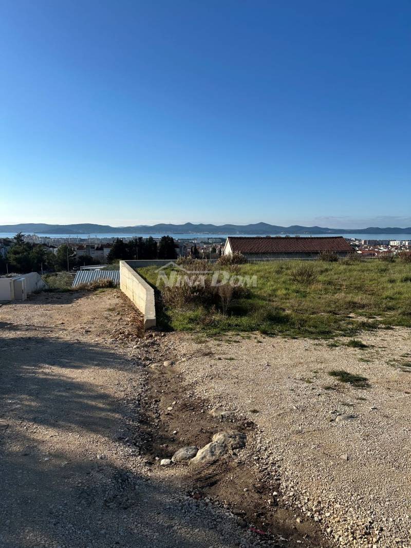 Prodaja ! Zemljište s građevinskom dozvolom i panoramskim pogledom - 12