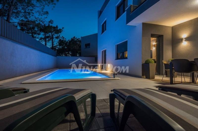 Villa near the center, equipped with swimming pool and roof terrace - 6