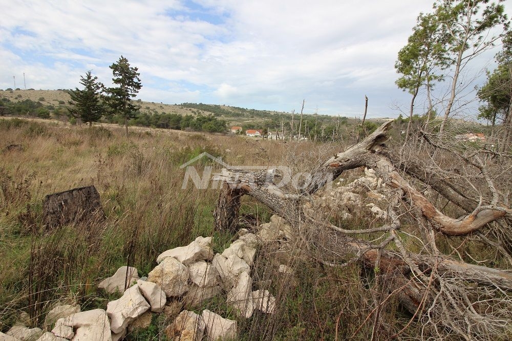 Građevinsko zemljište pod UPU planom 80€/m2